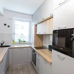 Montana Garden Apartment *